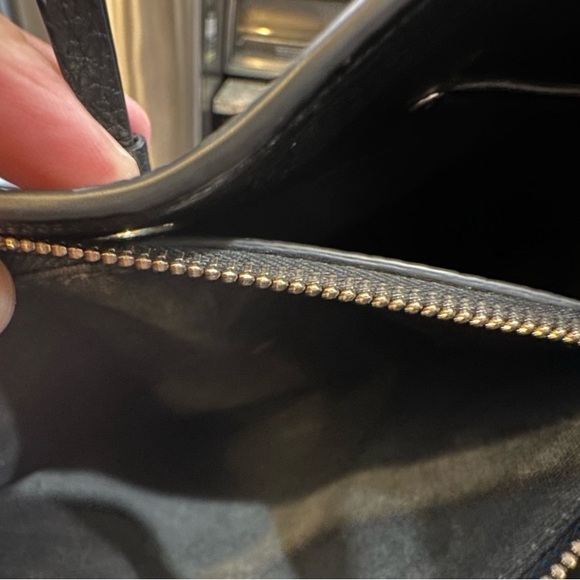 Kate Spade NY Gingham Large Bucket Bag Convertible crossbody & shoulder strap - Picture 3 of 12